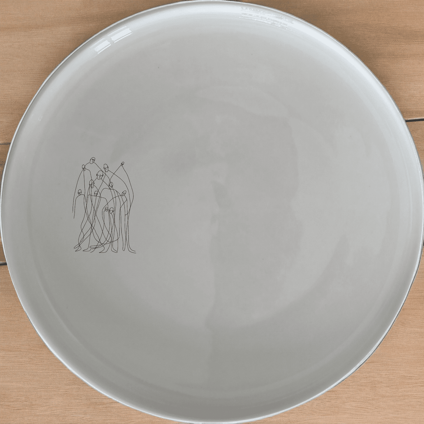 Interconnected Souls Side Plate Set of 4 - Range 1 adds a modern touch to your dining table with abstract line art.