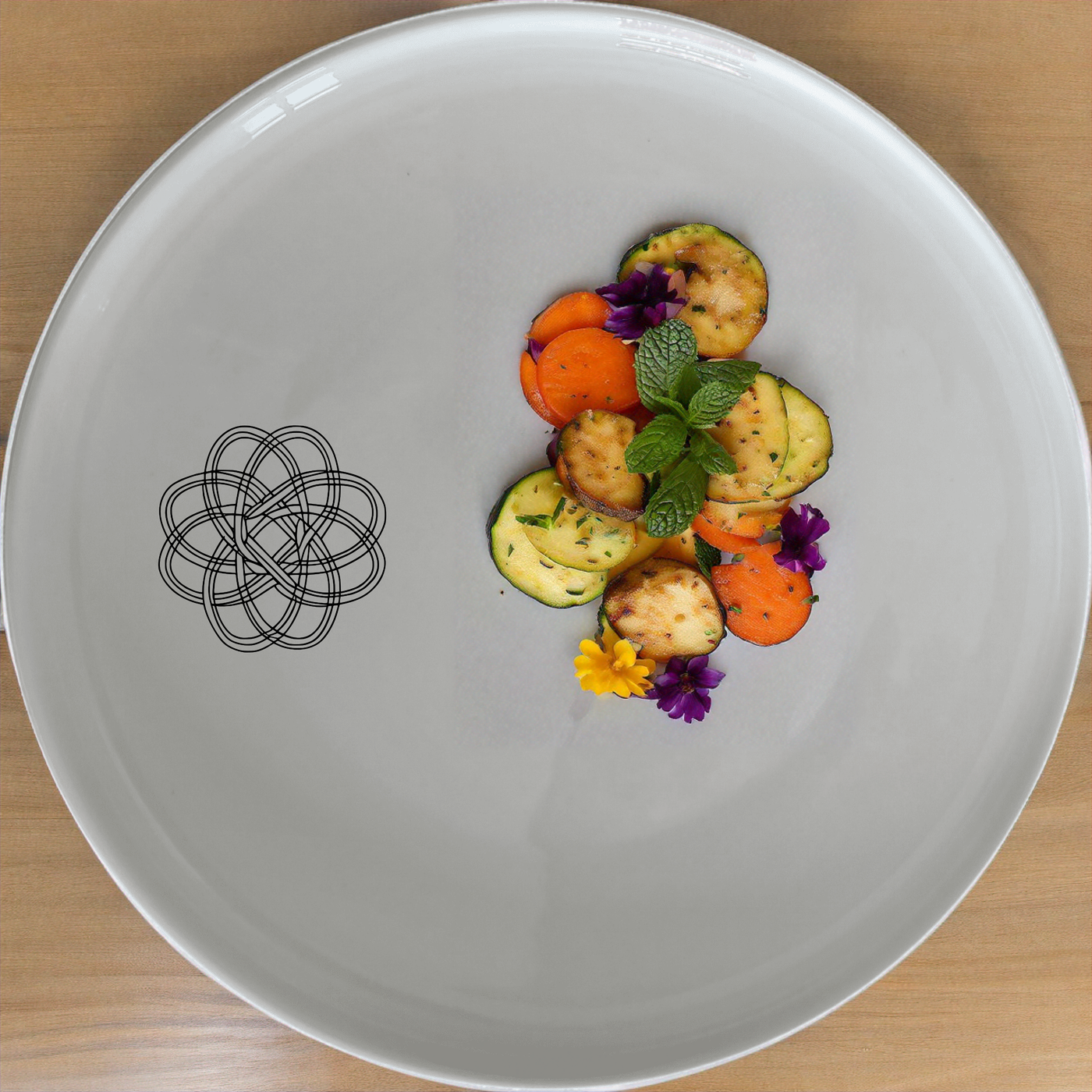 Geometric Knots Dinner Plate Set of 4 - Range 2 is a stylish and modern dinner plate set featuring intricate knot designs.