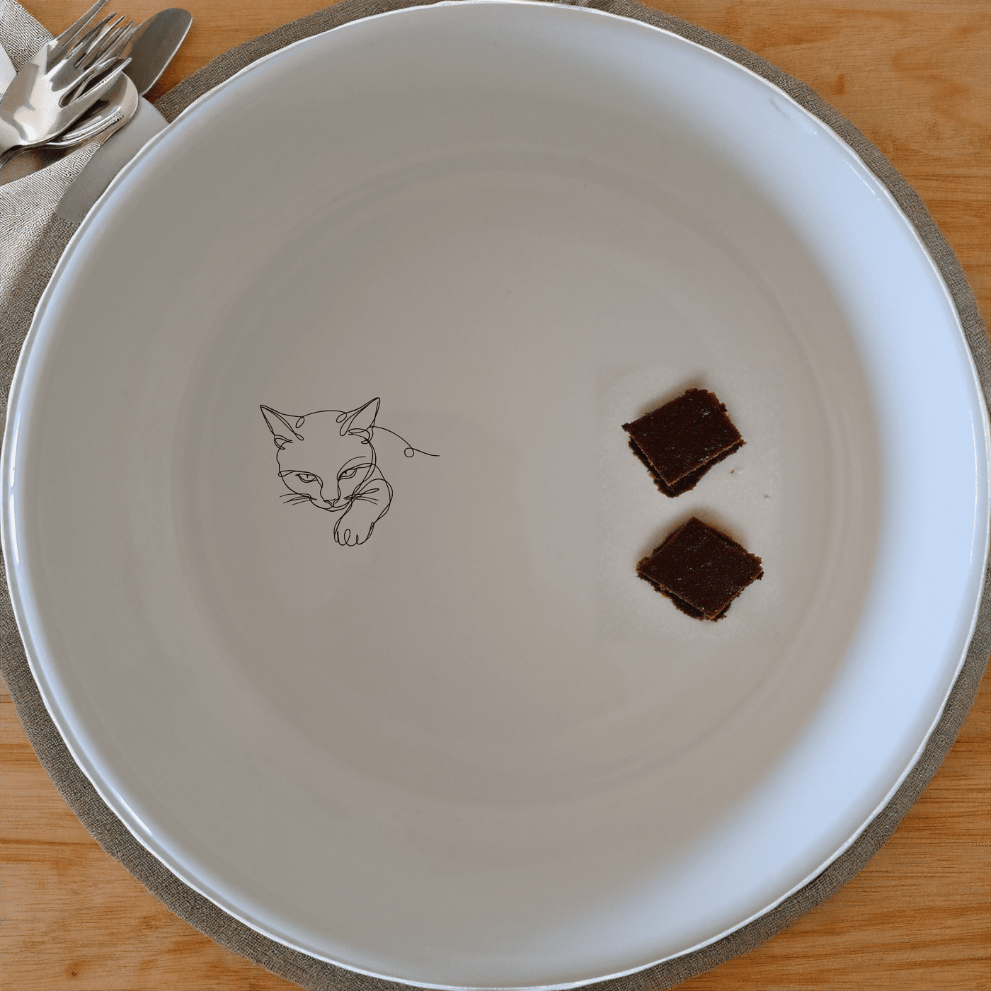 Minimalist Cat Bowl Set of 4 - Range 1 offers sleek, modern design perfect for pet lovers. Crafted from durable ceramic, these bowls are ideal for daily use and easy to clean. The minimalist aesthetic adds a touch of elegance to any pet care routine.