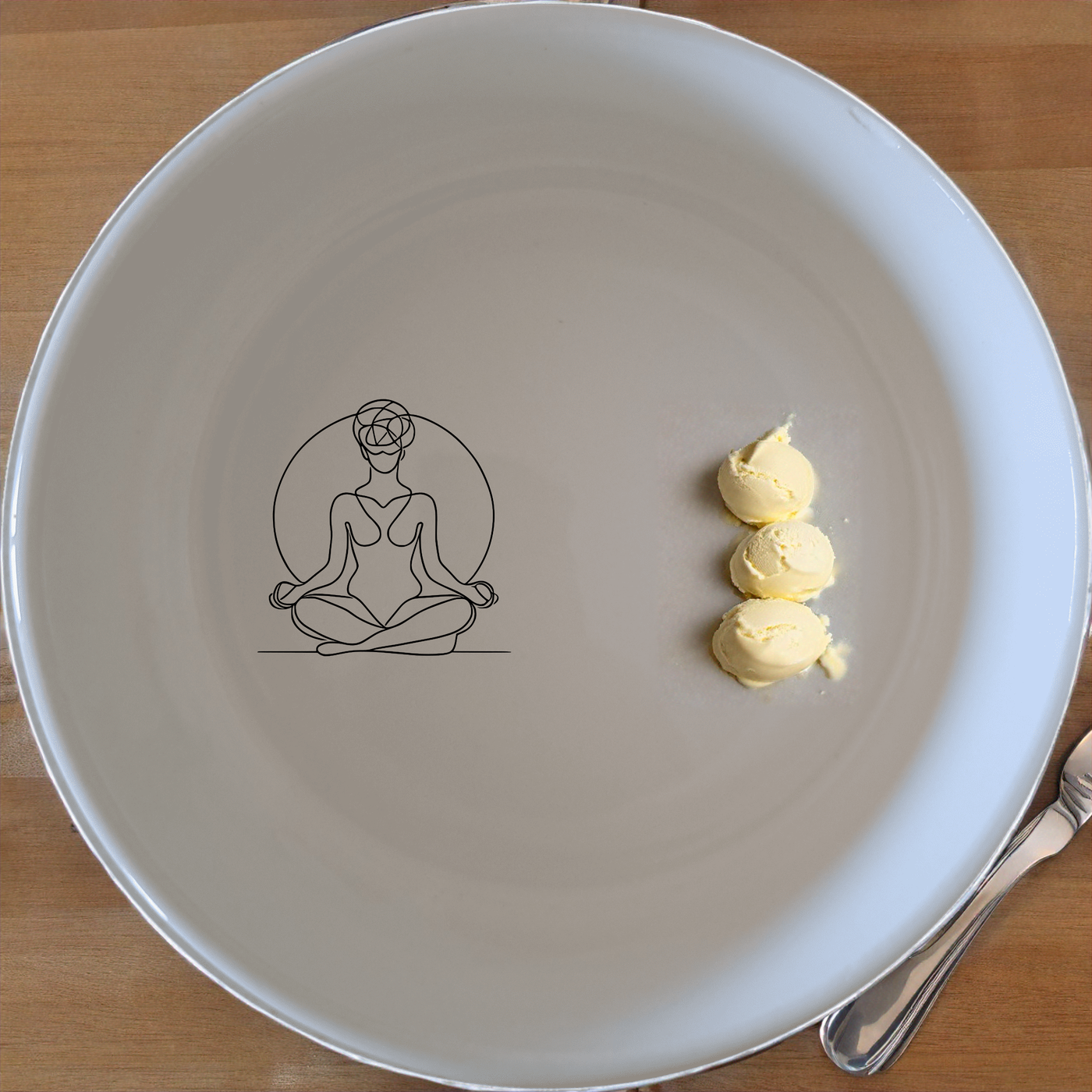 Your Imagination Bowl Set of 4 - Range 4 offers a unique and artistic touch to your dining experience with its abstract design.