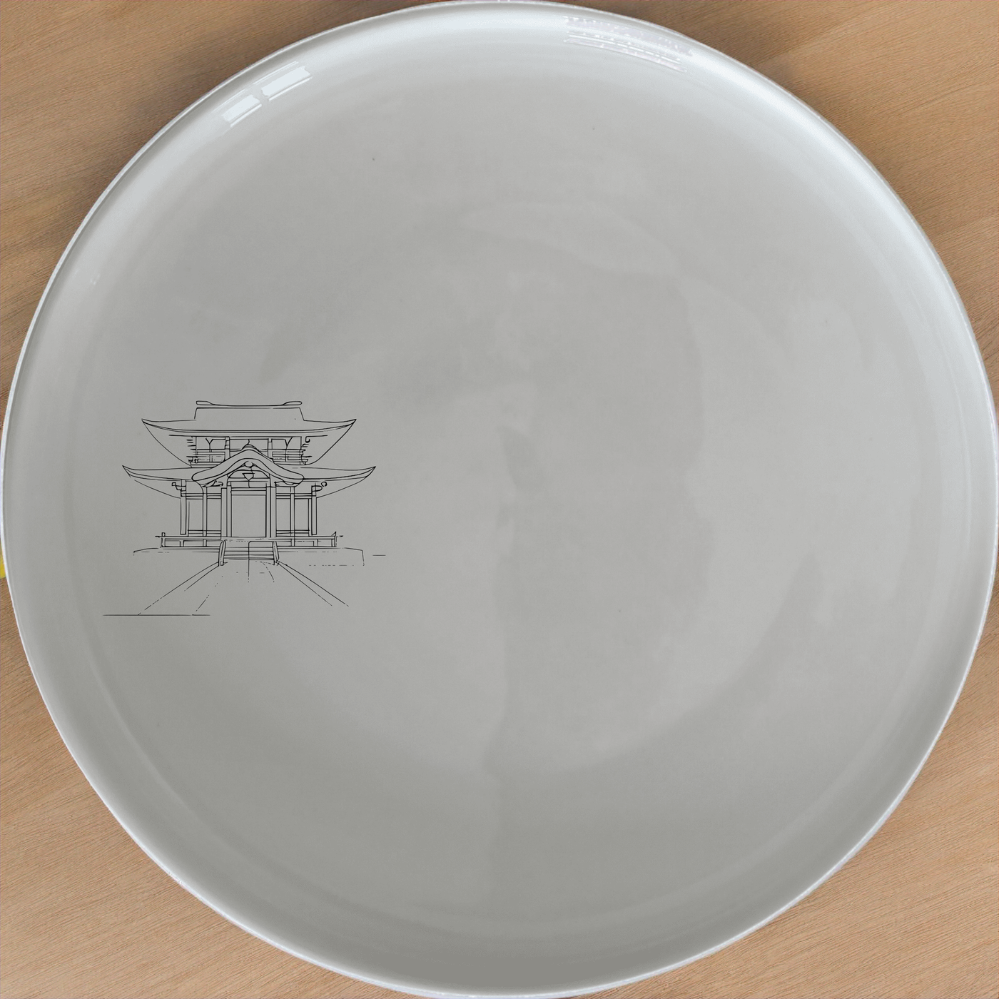 Abstract Japanese Shinto Temple Dinner Plate Set of 4 - Range 3 is a stunning set of four 28cm ceramic plates featuring a minimalist design inspired by traditional Japanese architecture.
