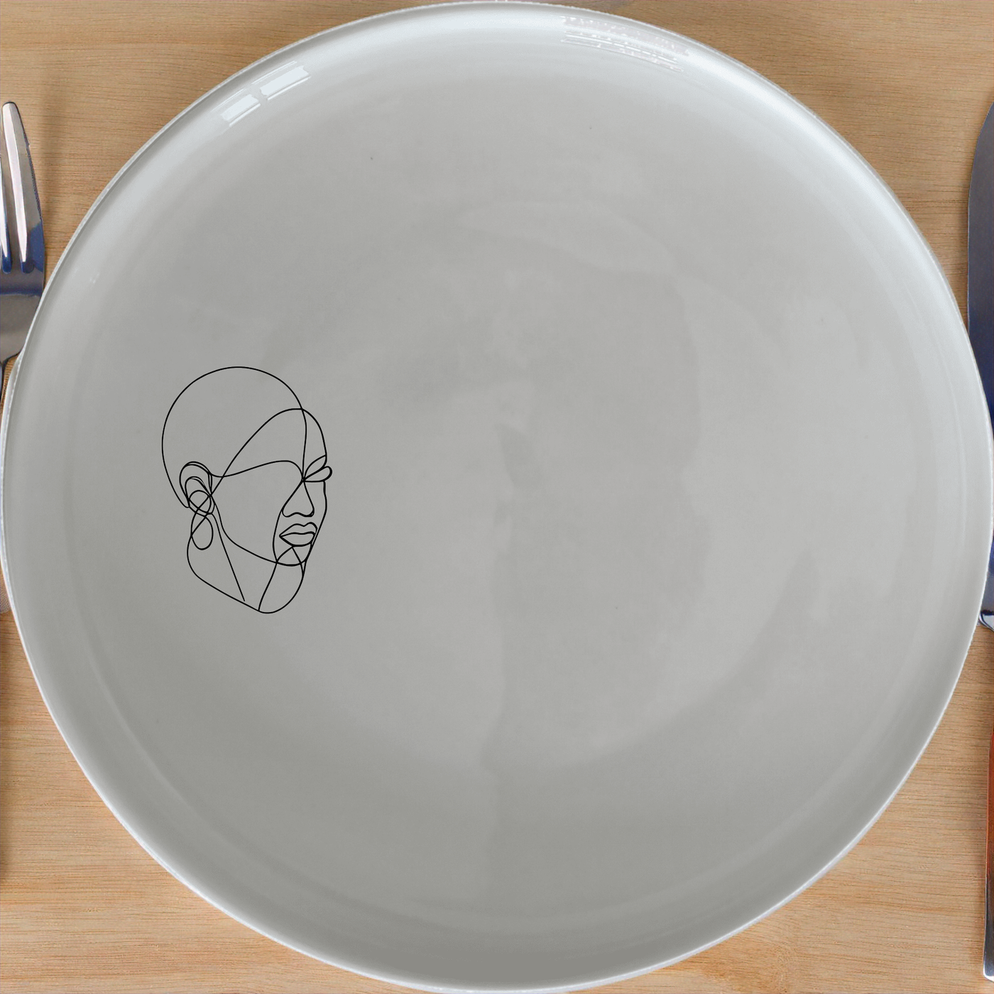 Face Maasi Young Woman Side Plate Set of 4 - Range 3 offers a unique and stylish addition to your dining collection.