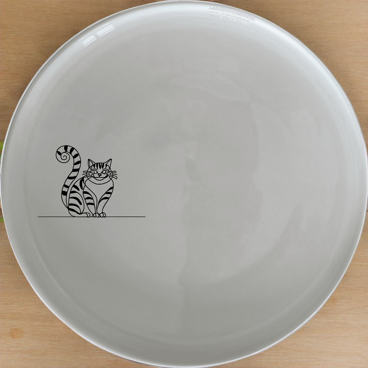 Cheshire Cat Dinner Plate Set of 4 - Range 2 is a charming addition to any dinnerware collection, featuring the iconic character in a delightful design.