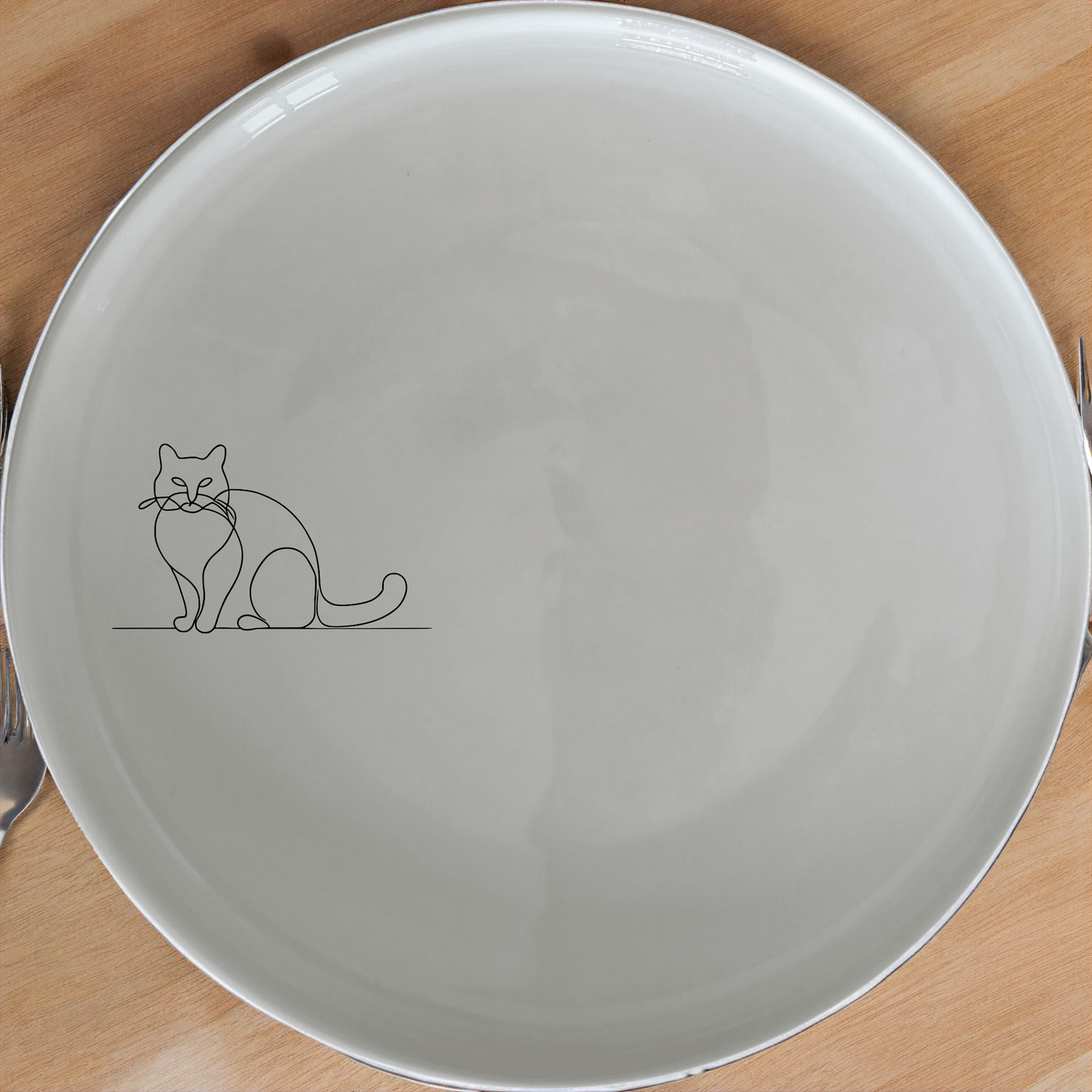 Elongated Fat Quirky Cat Dinner Plate Set of 4 - Range 1 is a charming and stylish addition to any dining set, perfect for cat lovers.