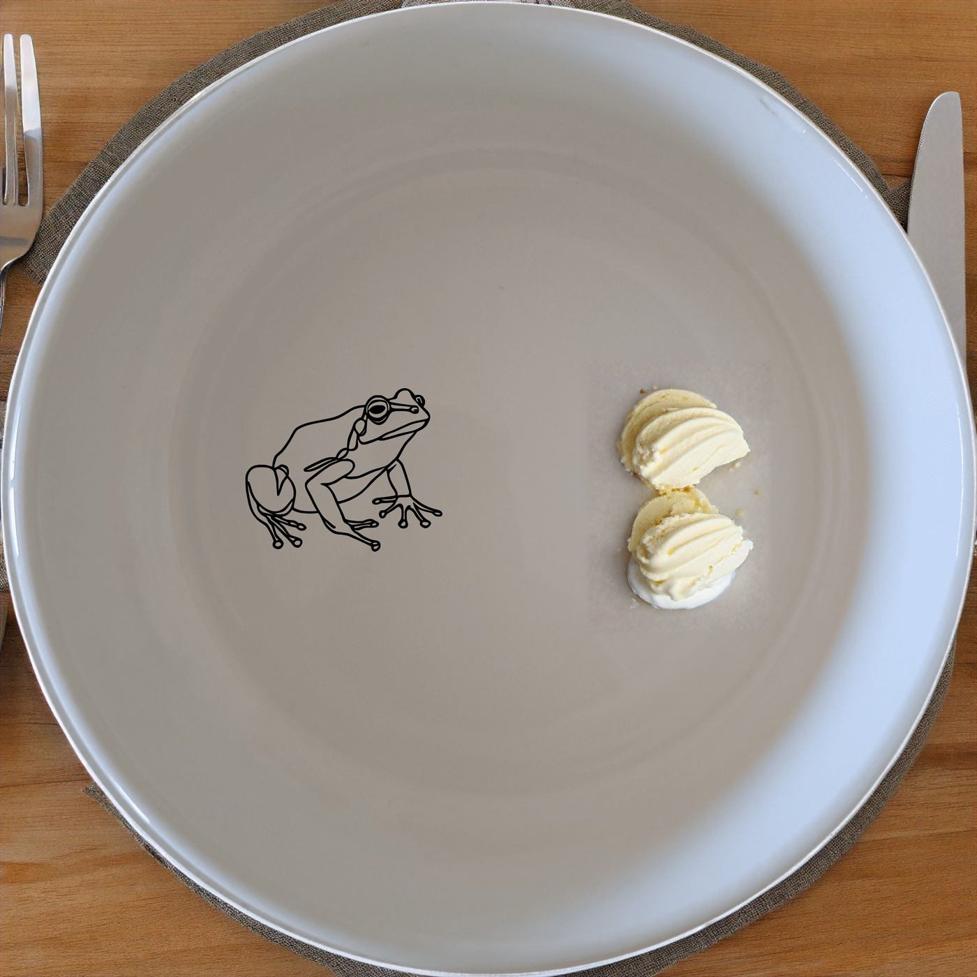Frogs Reptiles Bowl Set of 4 - Range 1 is a charming addition to any kitchen, featuring elegant designs and versatile use.