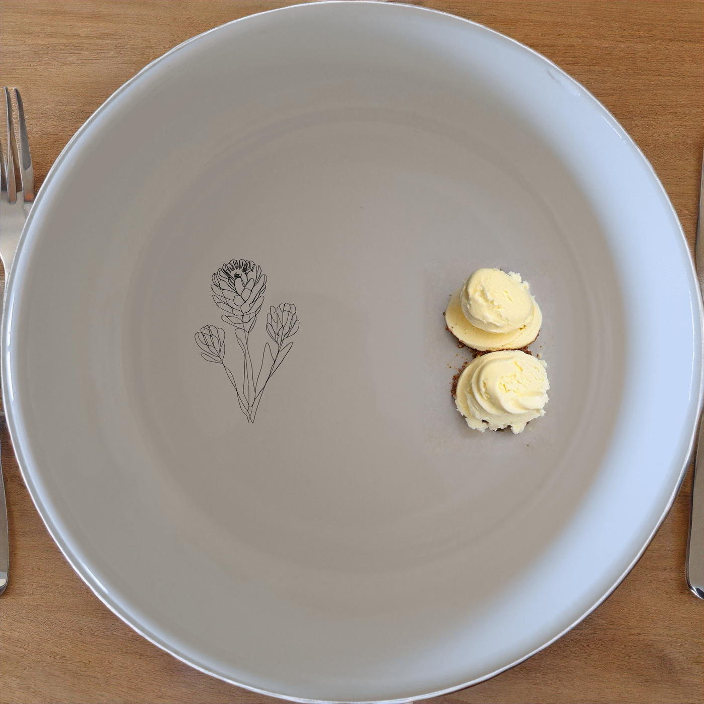 Fynbos Bowl Set of 4 - Range 4 adds a touch of nature to your dining table with its elegant design and versatile use.