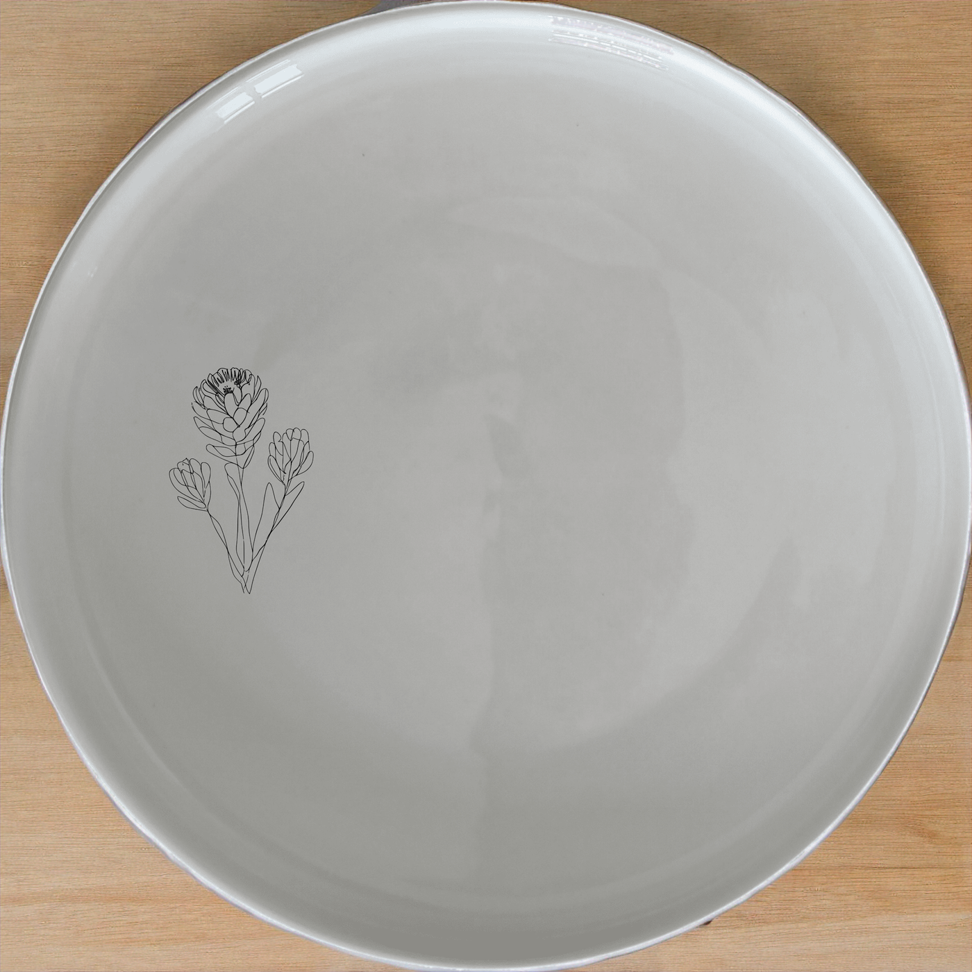Fynbos Collection Side Plate Set of 4 - Range 4 adds a touch of nature to your dining table with elegant design.