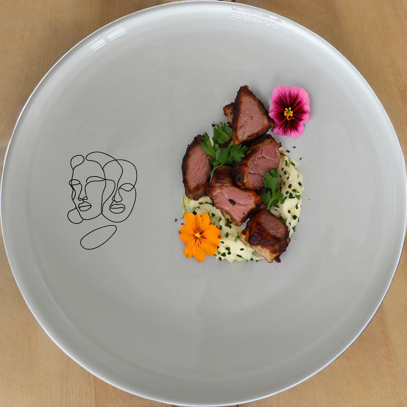 Faces Line Art Dinner Plate Set of 4 - Range 1 is a stylish and modern dinnerware set featuring abstract line art faces on each plate.