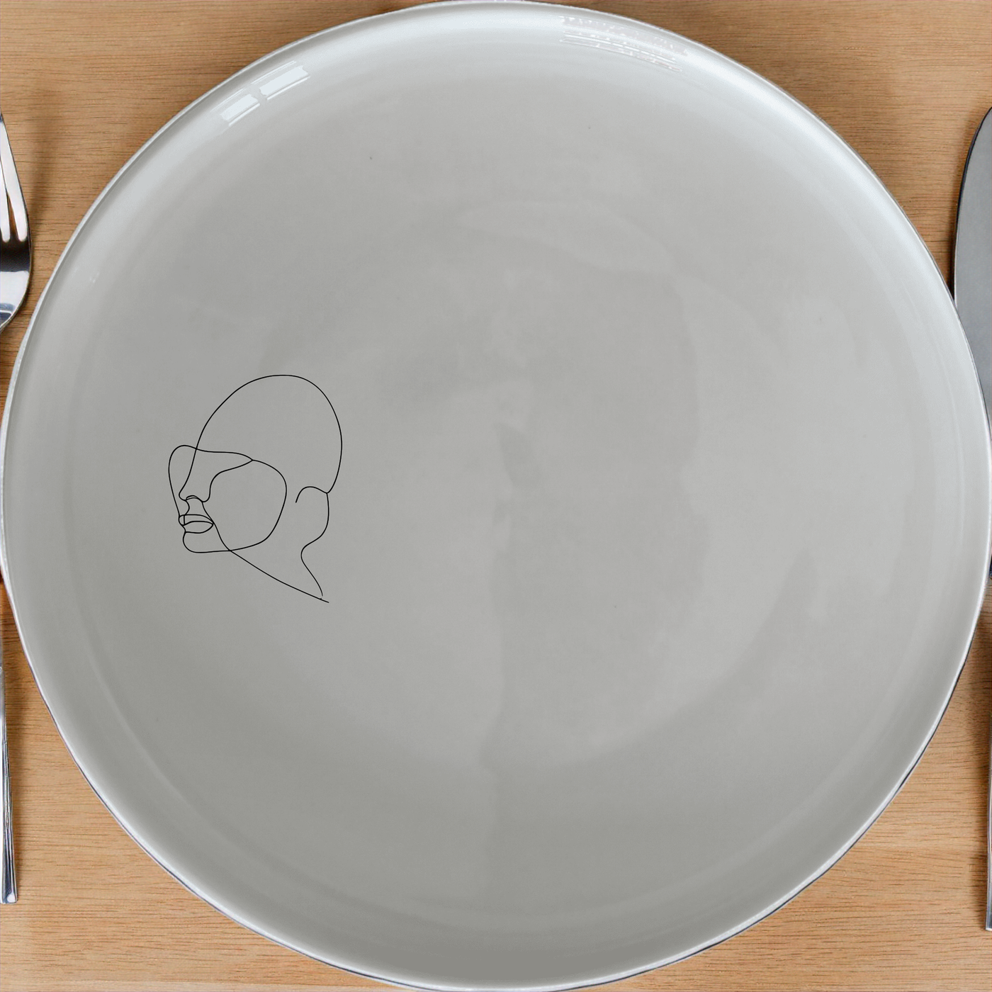 Faces Line Art Side Plate Set of 4 - Range 2 is a stylish and modern addition to your dining collection, perfect for everyday use or special occasions.