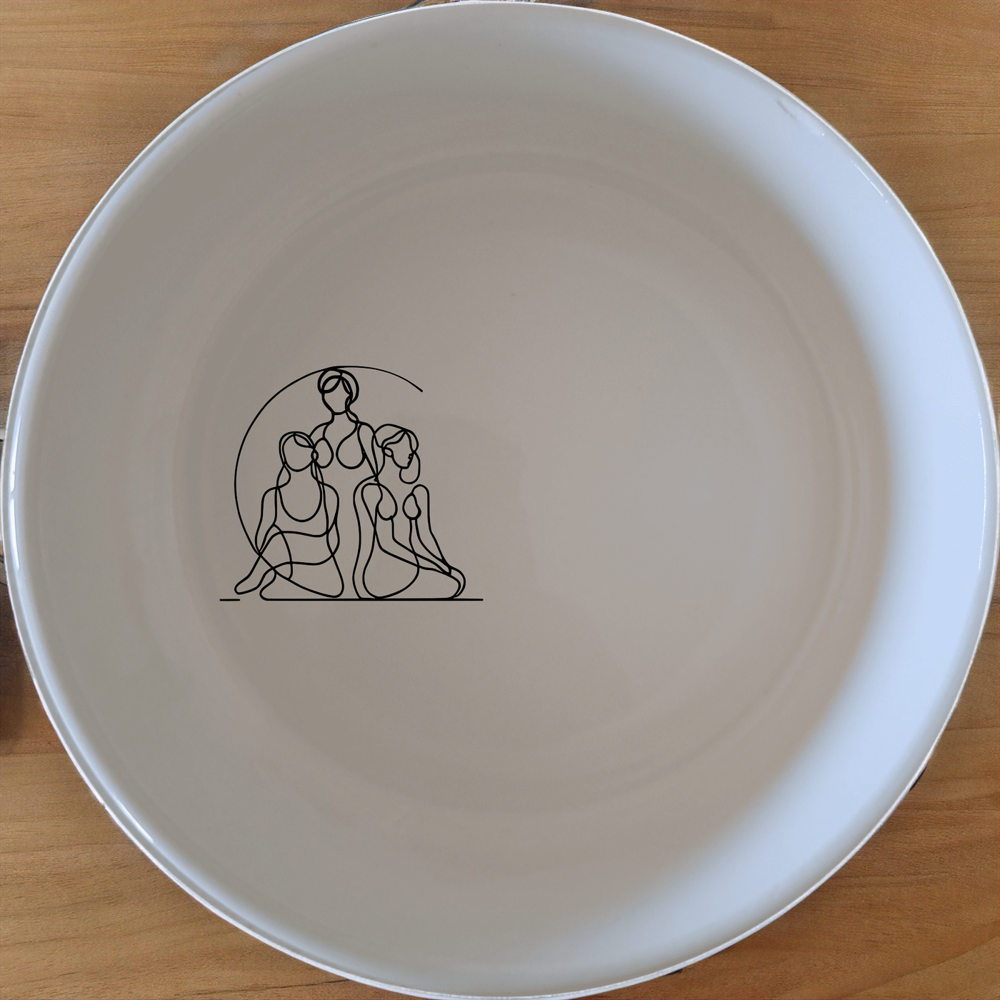 Unity Diversity Bowl Set of 4 - Range 4 offers a unique and artistic design perfect for modern dining. Crafted from premium ceramic, these bowls are both functional and aesthetically pleasing. Ideal for everyday use or special occasions, this set adds a touch of elegance to any table setting.