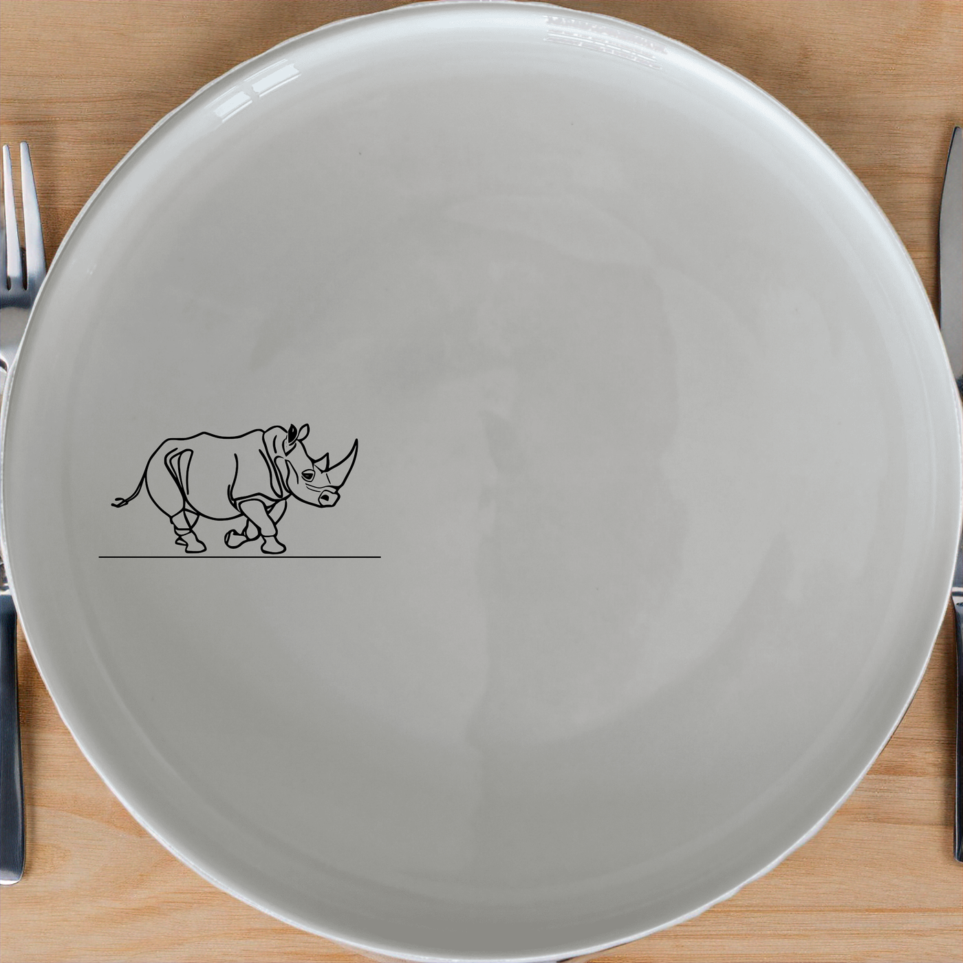 Charging Rhino Horn Dinner Plate Set of 4 - Range 2 is a stylish and durable dinnerware set perfect for any dining occasion.