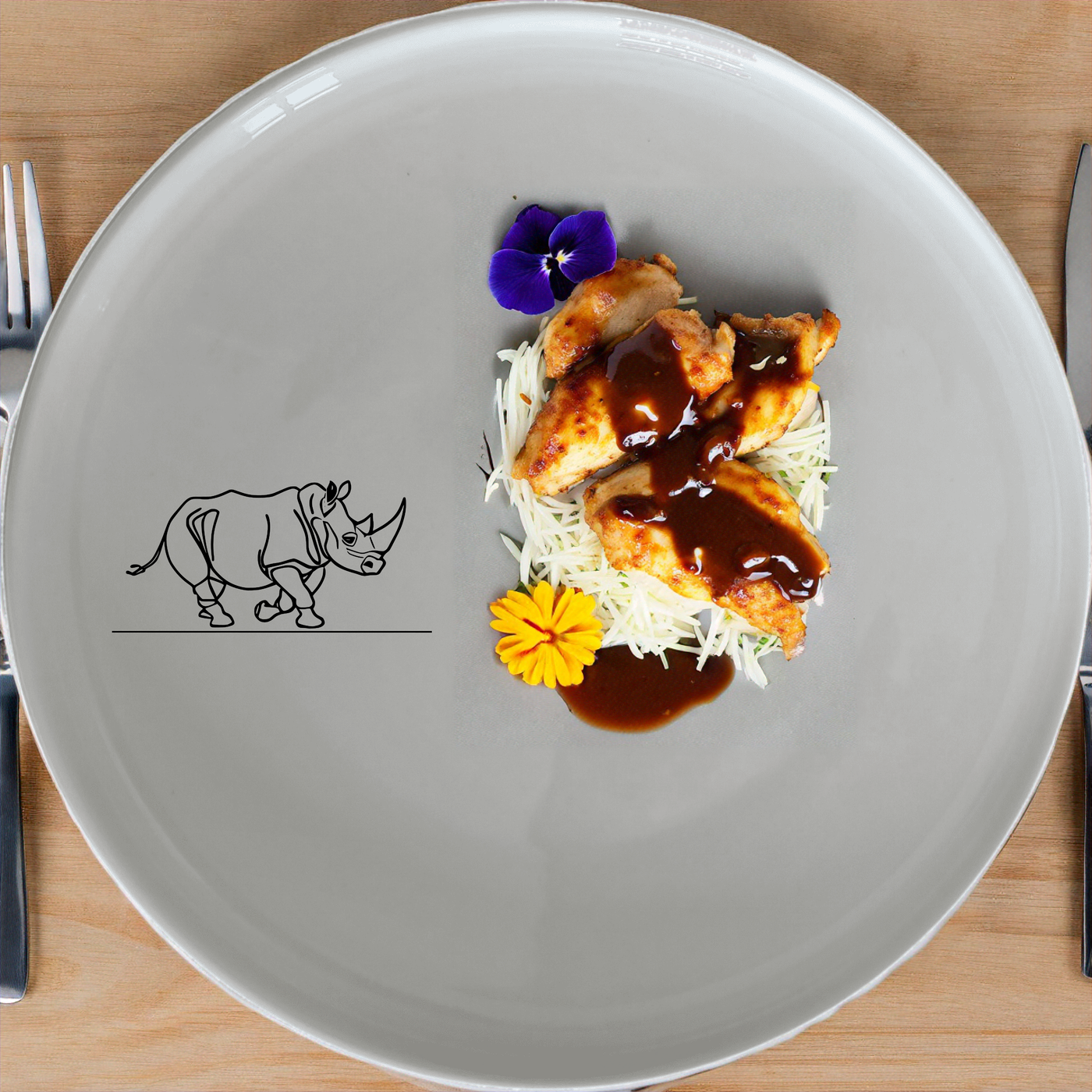 Charging Rhino Horn Dinner Plate Set of 4 - Range 2 is a stylish and durable dinnerware set perfect for any dining occasion.