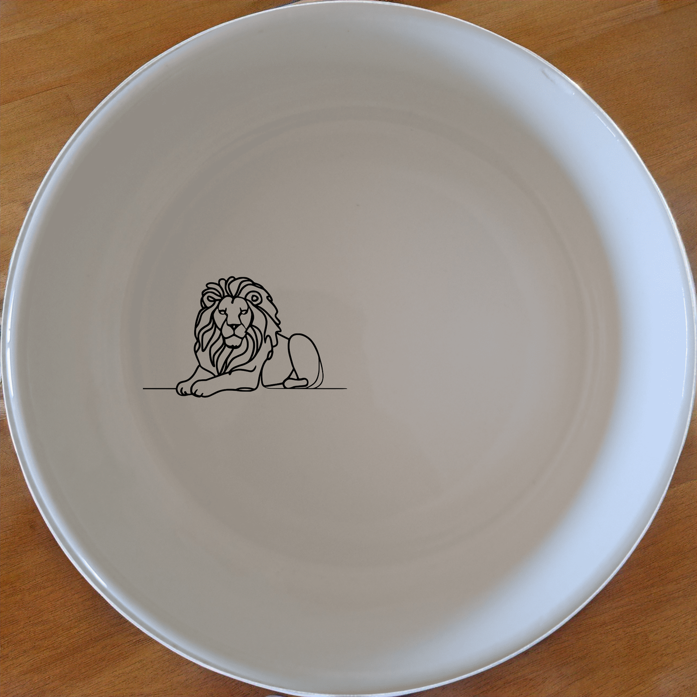 Crouching Lion Bowl Set of 4 - Range 2 is a stylish and versatile addition to your kitchen, perfect for everyday use or special occasions.