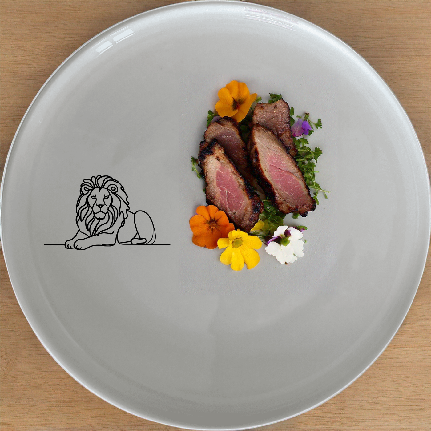 The Crouching Lion Side Plate Set of 4 - Range 2 features a sleek, minimalist design perfect for modern dining. Crafted from premium ceramic, these plates are both durable and dishwasher-safe, making them ideal for everyday use or special occasions.