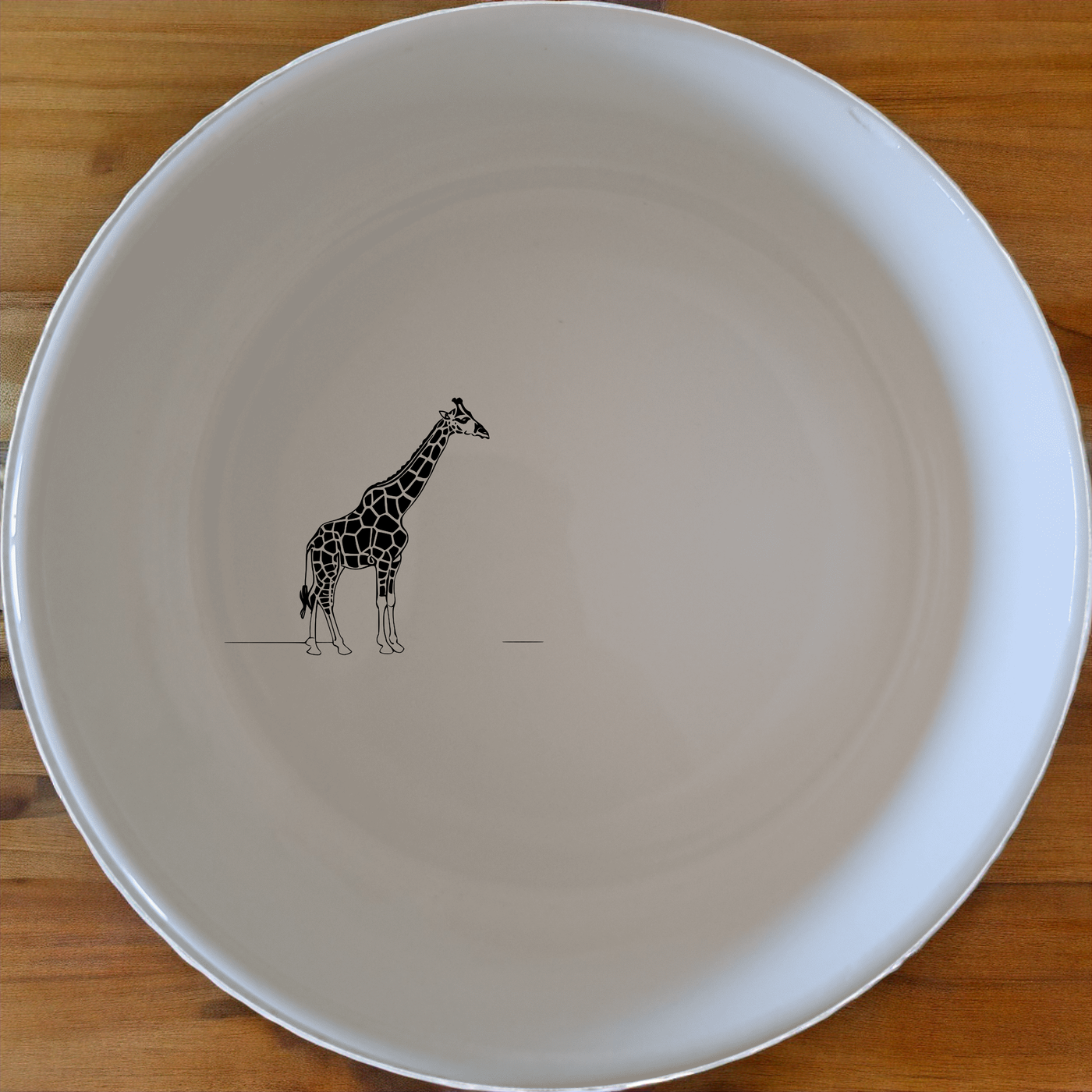 Majestic Giraffe Bowl Set of 4 - Range 4 adds a touch of elegance to your dining table with its unique design and high-quality ceramic construction.
