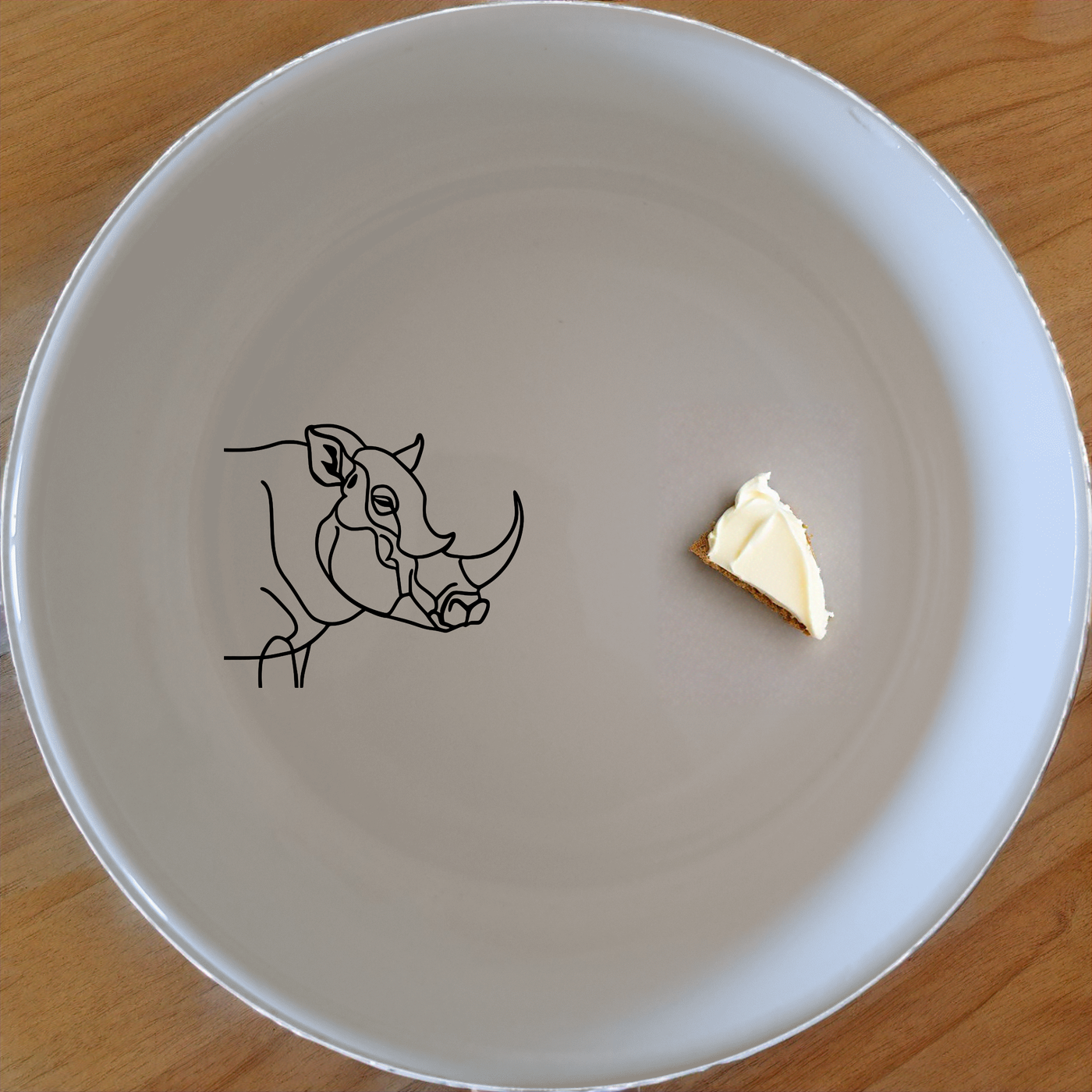 Warthog Tusk Bowl Set of 4 - Range 1 adds a unique touch to your dining experience with its artistic design and high-quality ceramic construction.