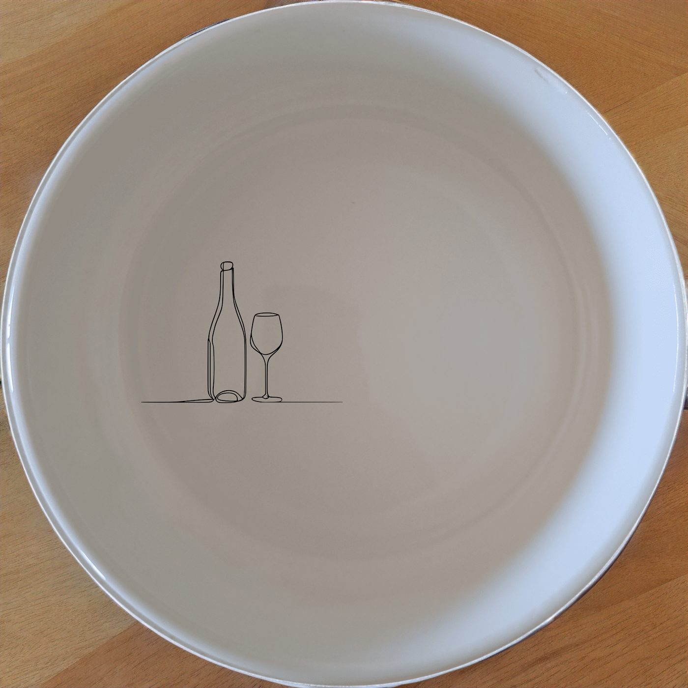 Bottle Glass Bowl Set of 4 - Range 2 is a stylish and versatile addition to your kitchen. Crafted from premium ceramic, these bowls are perfect for serving snacks, desserts, or small meals. Their modern design and durable construction make them a must-have for any home.