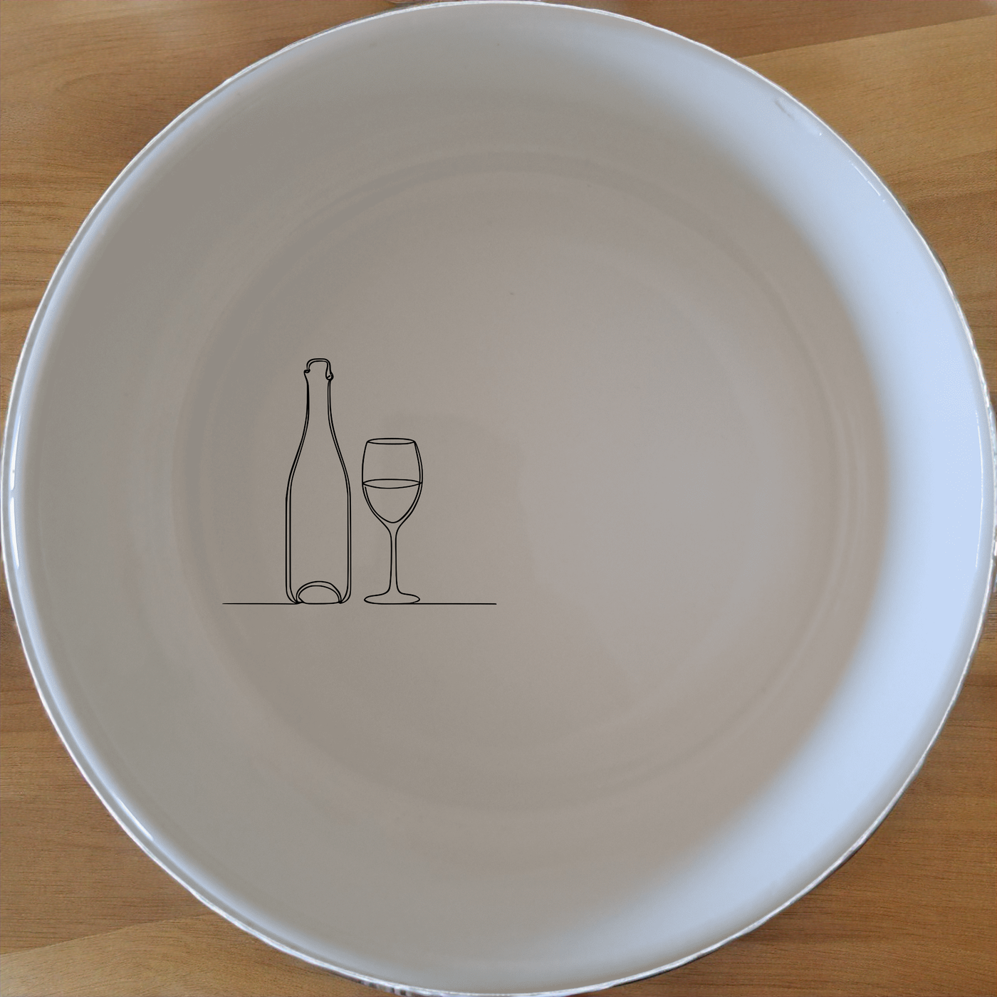 Bottle Glass Bowl Set of 4 - Range 4 offers a modern, minimalist design perfect for any dining occasion. Crafted from premium ceramic, these bowls are both functional and stylish, ideal for serving drinks or desserts.