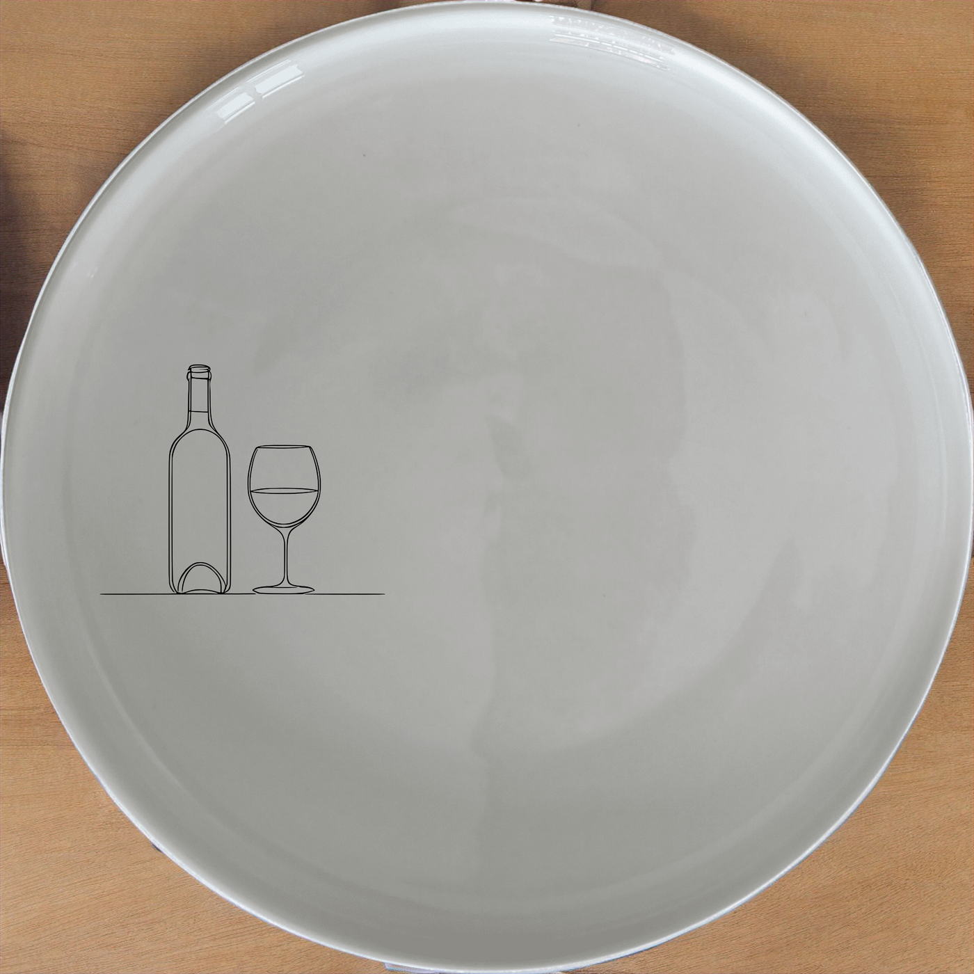 The Bottle Wine Glass Side Plate Set of 4 - Range 1 is a stylish and versatile addition to any dining table, perfect for modern and classic settings alike.